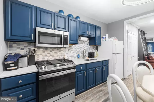 Philadelphia, PA 19145,2032 S BEECHWOOD ST