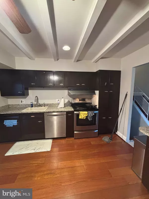 Rockville, MD 20853,14204 LONDON LN