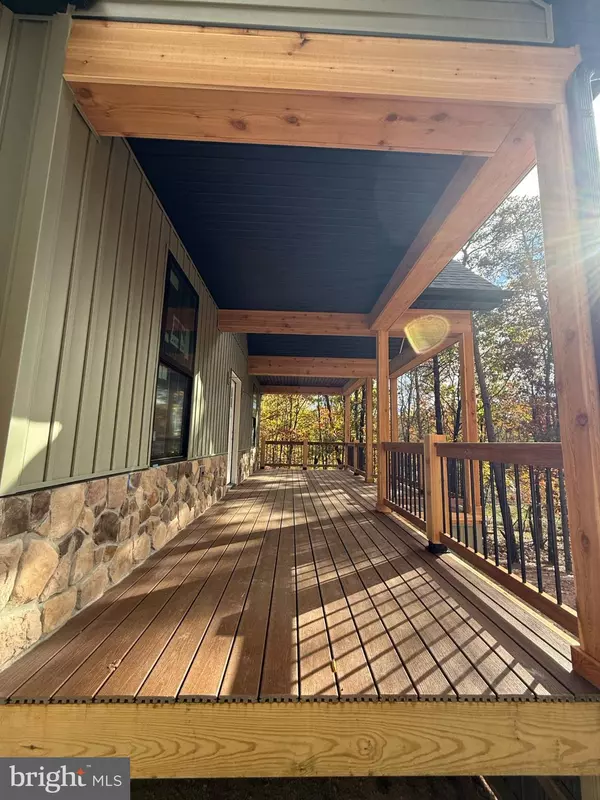 Berkeley Springs, WV 25411,539 PRADO WAY