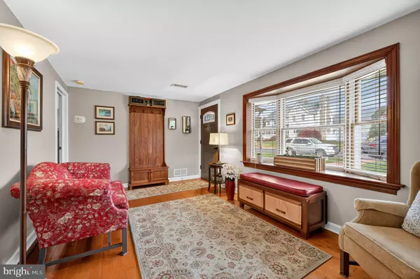 North Wales, PA 19454,408 FAIRVIEW AVE