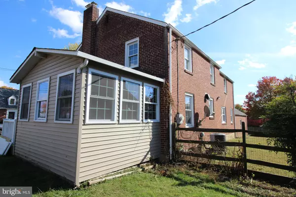 Newport, DE 19804,405 N AUGUSTINE ST