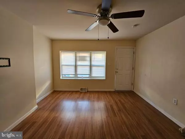 Philadelphia, PA 19135,6655 EDMUND ST