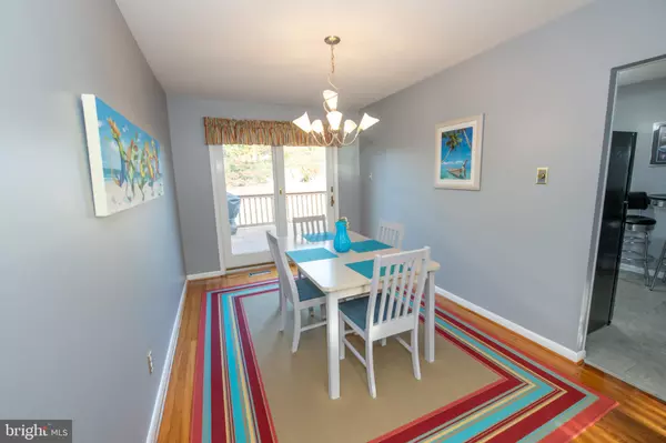 Warminster, PA 18974,376 NEWTOWN RD