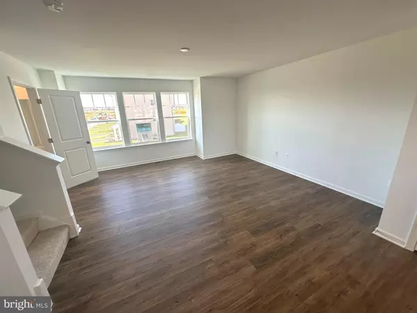 Charles Town, WV 25414,35 BOLINGBROKE WAY