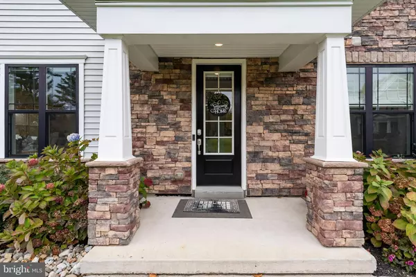 Lawrence Township, NJ 08648,36 DOGLEG LN