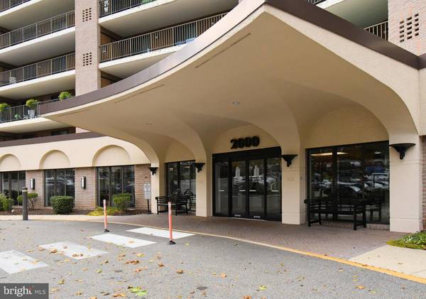 King Of Prussia, PA 19406,20538 VALLEY FORGE CIR #538