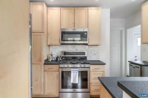 Charlottesville, VA 22903,203 A & B RAYMOND AVE