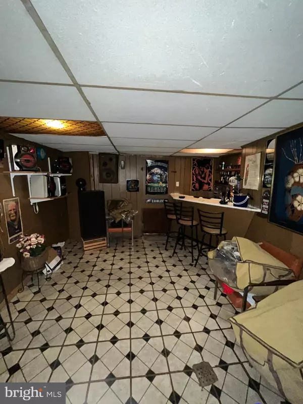 Philadelphia, PA 19138,Address not disclosed