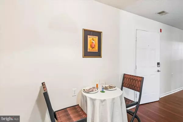 Elkridge, MD 21075,6300 BAYBERRY CT #1103