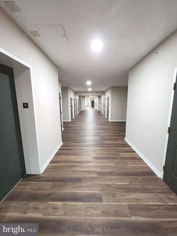 Newark, DE 19713,3000-UNIT FOUNTAINVIEW CIR #3411