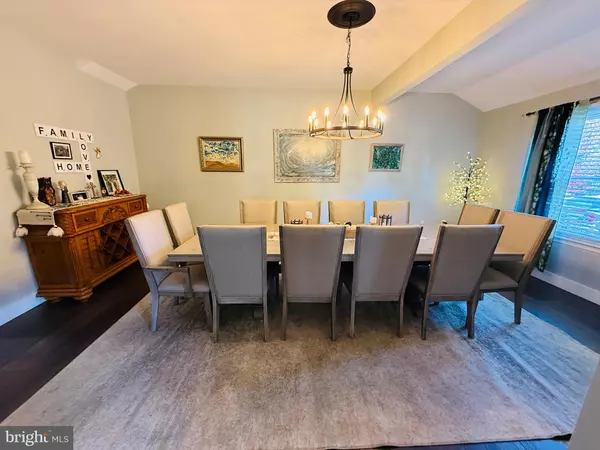 Voorhees, NJ 08043,4 BROOKWOOD DR