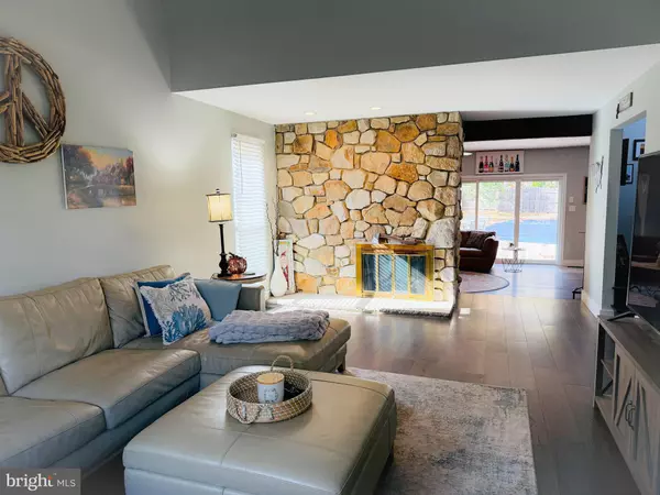 Voorhees, NJ 08043,4 BROOKWOOD DR