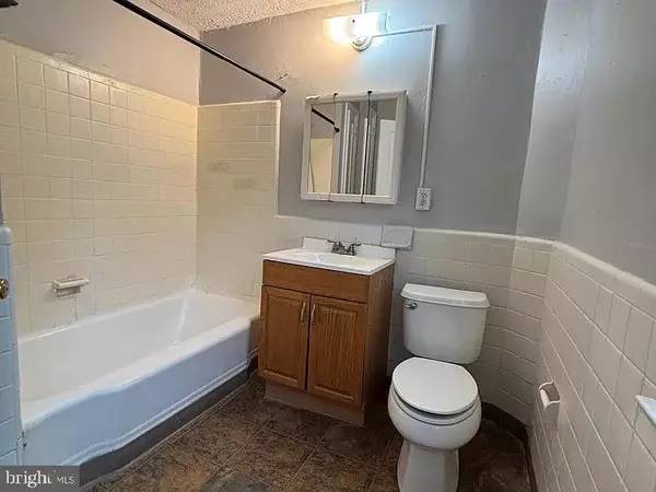 Wilmington, DE 19809,17 S RODNEY DR