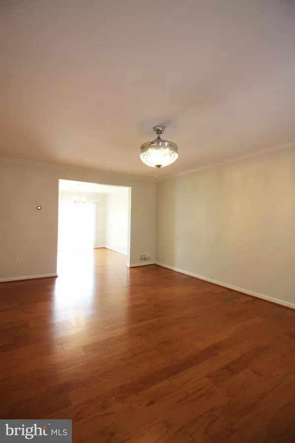 Gaithersburg, MD 20878,311 WHITCLIFF CT