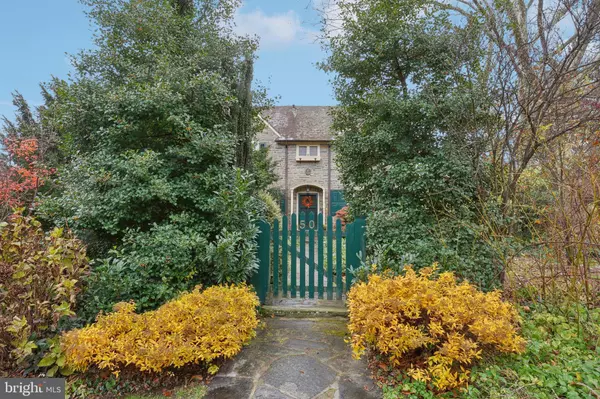 Philadelphia, PA 19118,8720 PROSPECT AVE