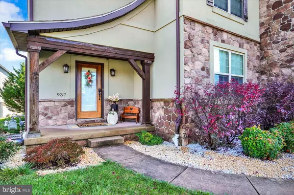 York, PA 17404,937 WETHERBURN DR