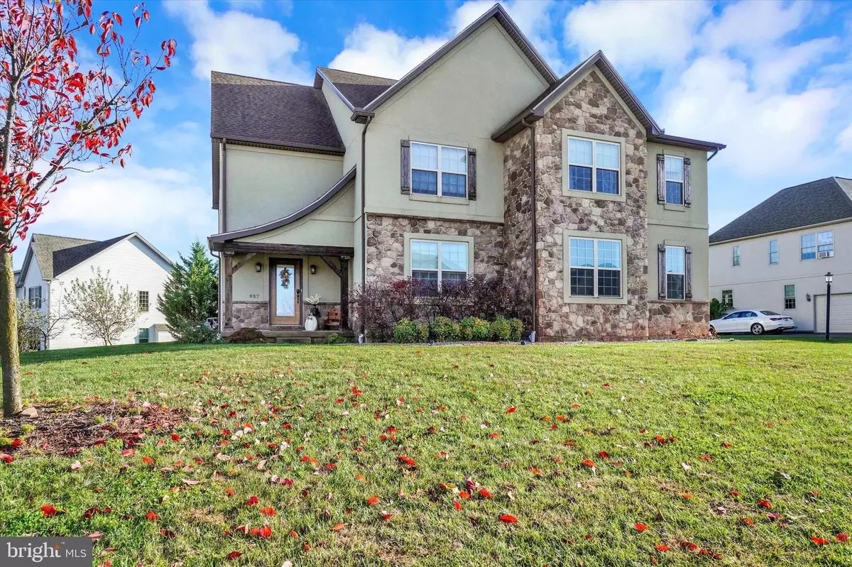 York, PA 17404,937 WETHERBURN DR