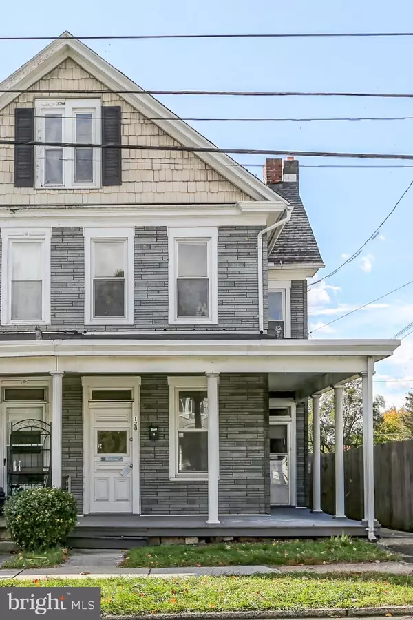 Camp Hill, PA 17011,128 S 18TH ST