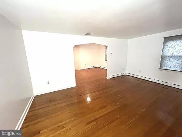 Bridgeport, PA 19405,625 GROVE ST