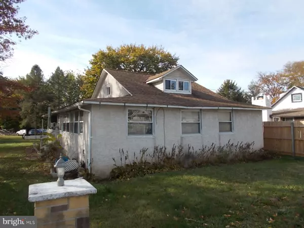 24 4TH ST,  Douglassville,  PA 19518