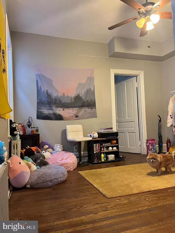 Philadelphia, PA 19132,2217 N BROAD ST