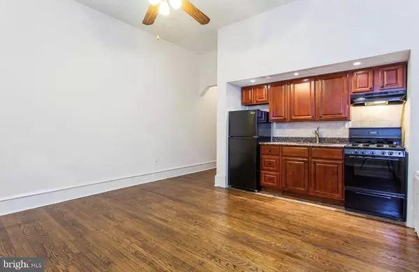 Philadelphia, PA 19132,2217 N BROAD ST