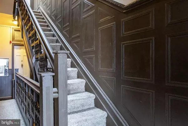 Philadelphia, PA 19132,2217 N BROAD ST