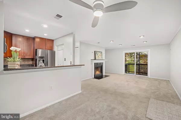 Springfield, VA 22152,7802 HARROWGATE CIR #C