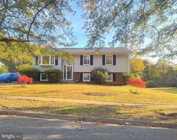 Fort Washington, MD 20744,2404 OLD FORT HILLS DR