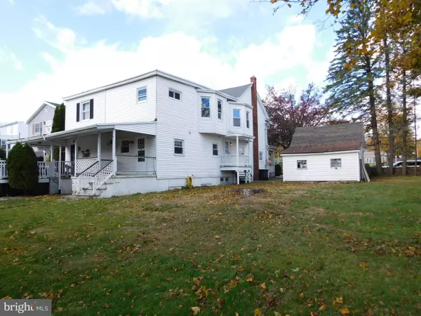 Frackville, PA 17931,432 W SPRING ST