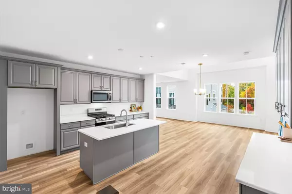 Princeton, NJ 08540,10206 DONATELLO DR