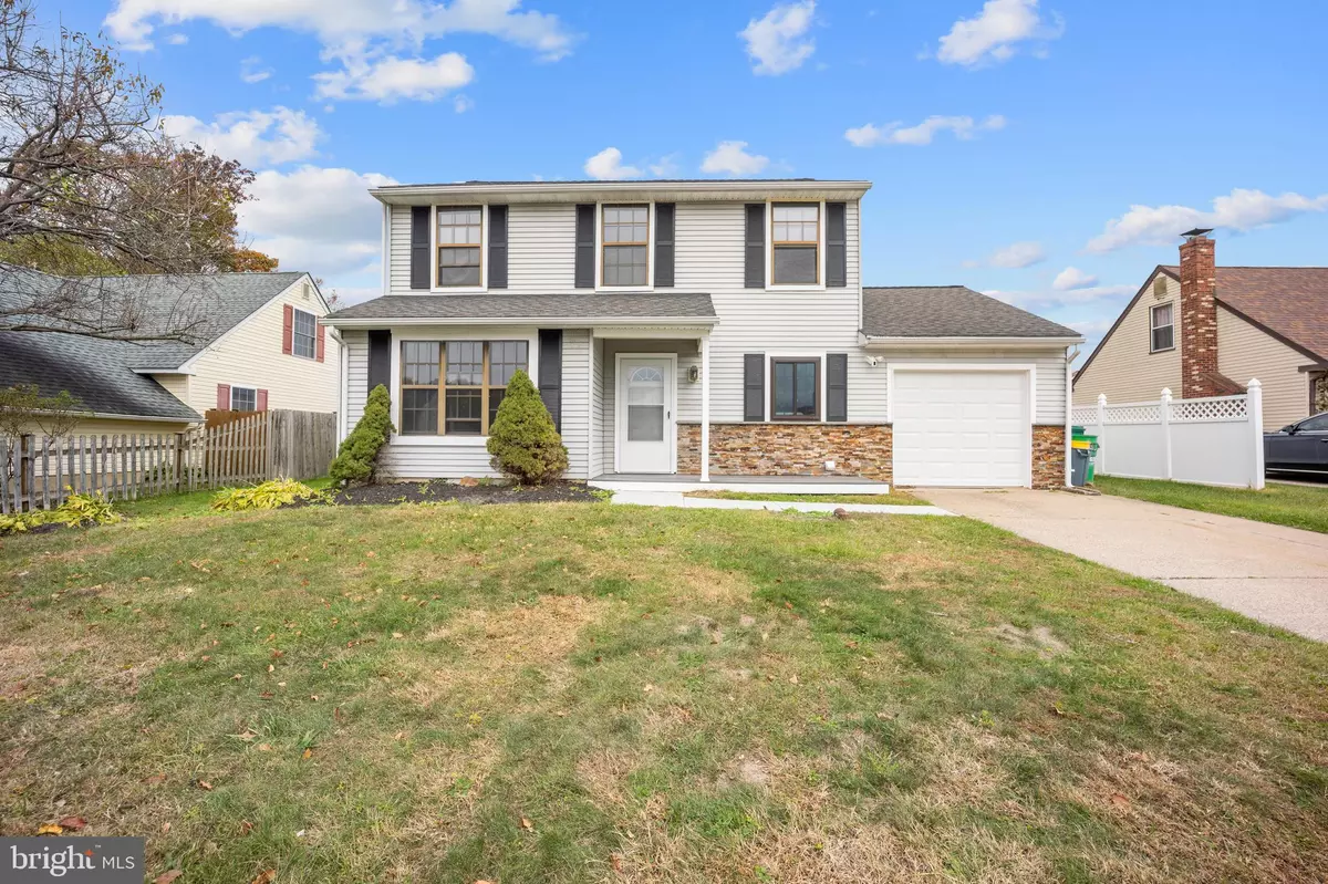Fairless Hills, PA 19030,560 FERNWOOD LN