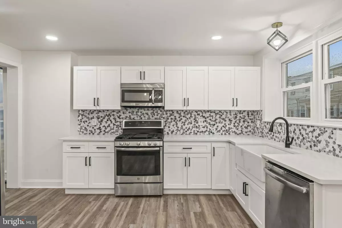 Upper Darby, PA 19082,535 GLENDALE RD