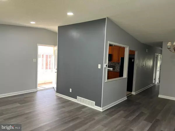 Philadelphia, PA 19116,1912 TOMLINSON RD