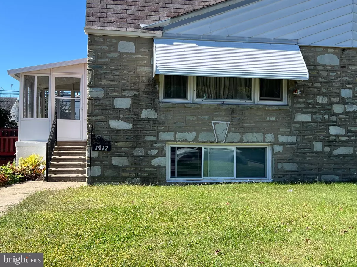 Philadelphia, PA 19116,1912 TOMLINSON RD