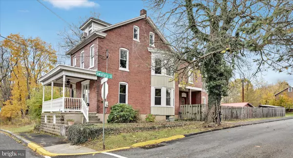 Cressona, PA 17929,119 RAILROAD ST