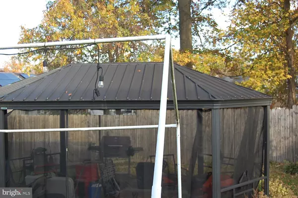 Capitol Heights, MD 20743,907 57TH PL