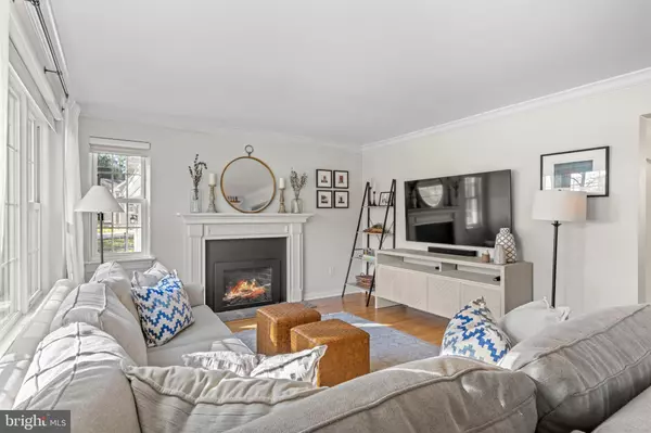 Wayne, PA 19087,124 DEEPDALE RD