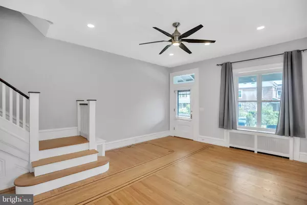 Philadelphia, PA 19128,117 ROCHELLE AVE