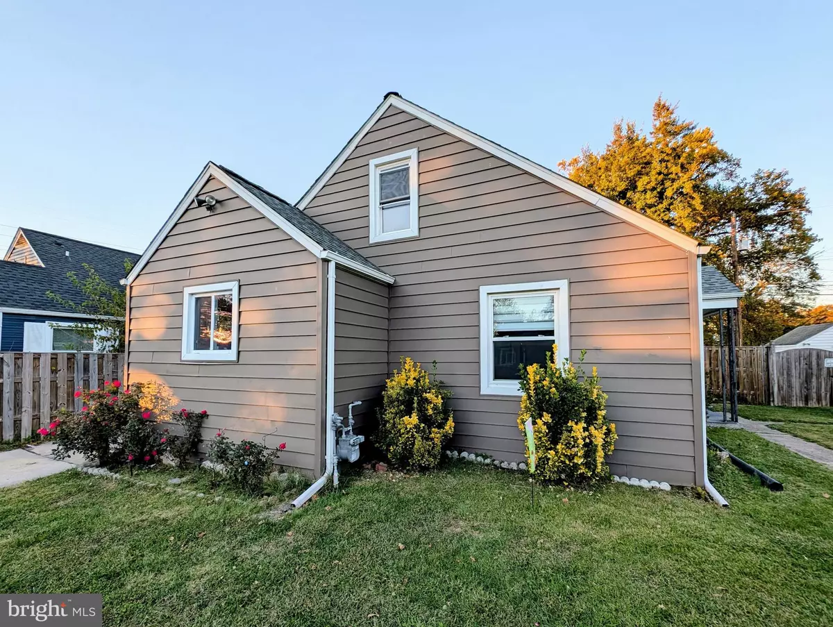 Dundalk, MD 21222,8102 CORNWALL RD