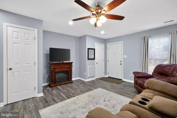 Sterling, VA 20164,45481 BLUEMONT JUNCTION SQ