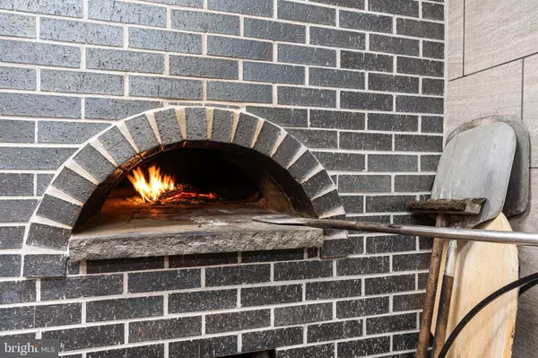 Philadelphia, PA 19148,1301 W MOYAMENSING AVE