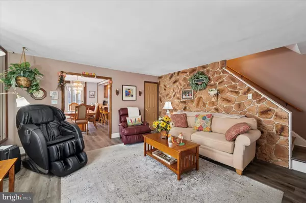 Ridley Park, PA 19078,711 CLYMER LN