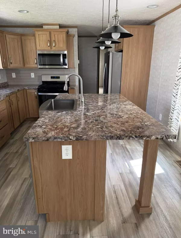 Annville, PA 17003,24 OLIVERS PARK DR