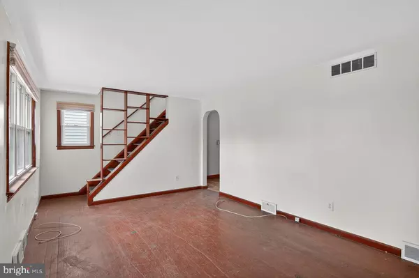 Florence, NJ 08518,217 E 4TH ST E