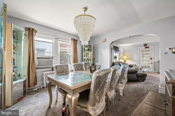 Chester, PA 19013,114 E PARKWAY AVE