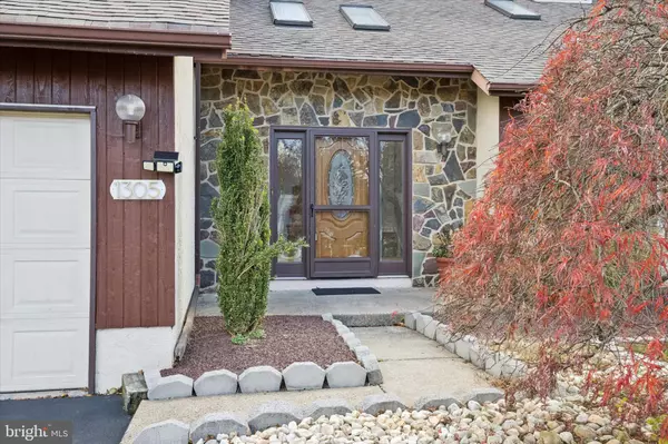 Feasterville Trevose, PA 19053,1305 ROBERTS AVE