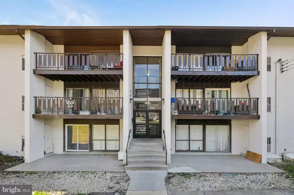 3138 BRINKLEY RD #8102, Temple Hills, MD 20748