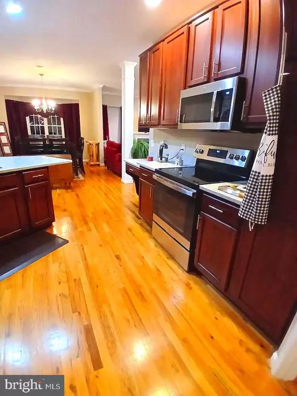 Winchester, VA 22601,687 WOODLAND AVE