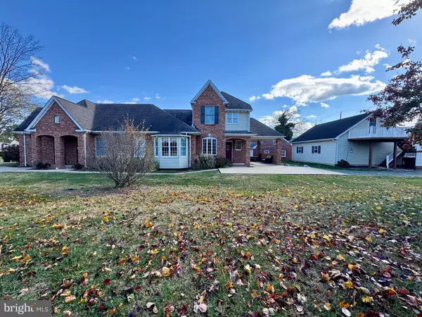 687 WOODLAND AVE, Winchester, VA 22601